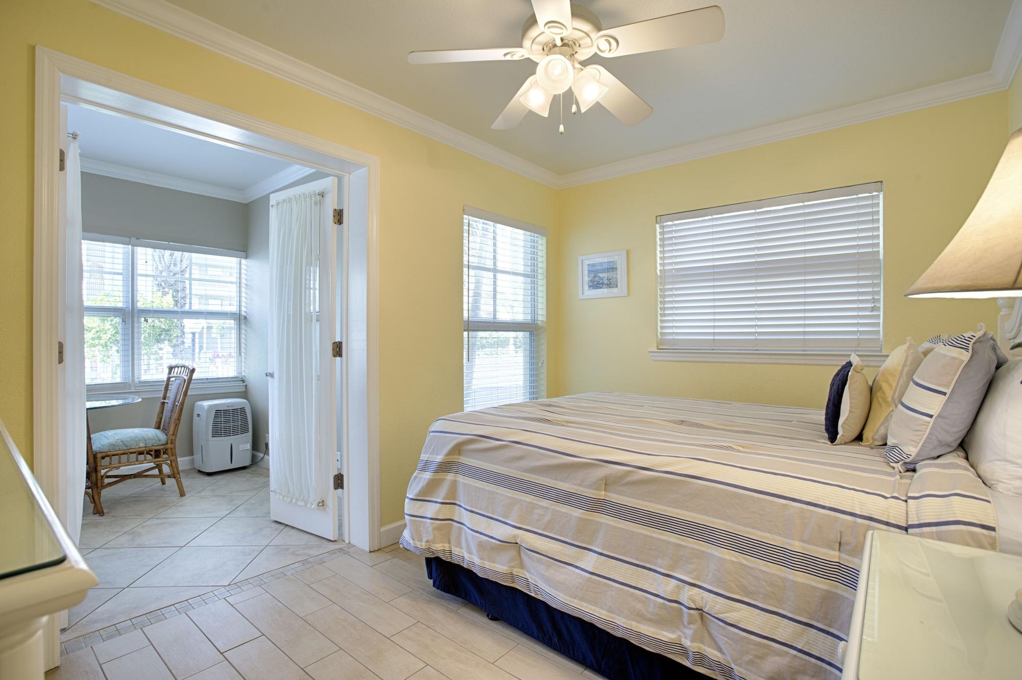 Barefoot Beach Resort Clearwater Beach Bagian luar foto