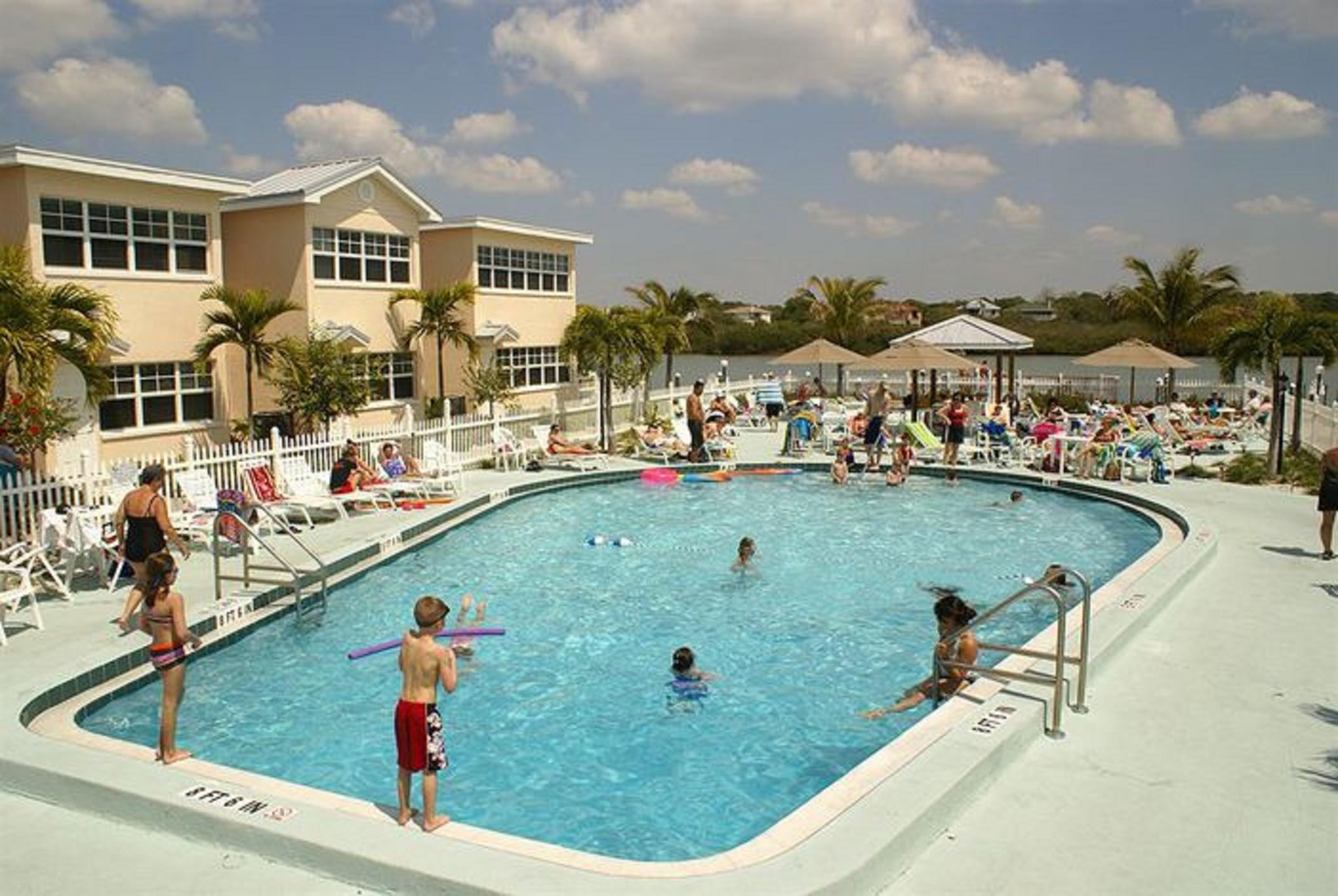 Barefoot Beach Resort Clearwater Beach Bagian luar foto