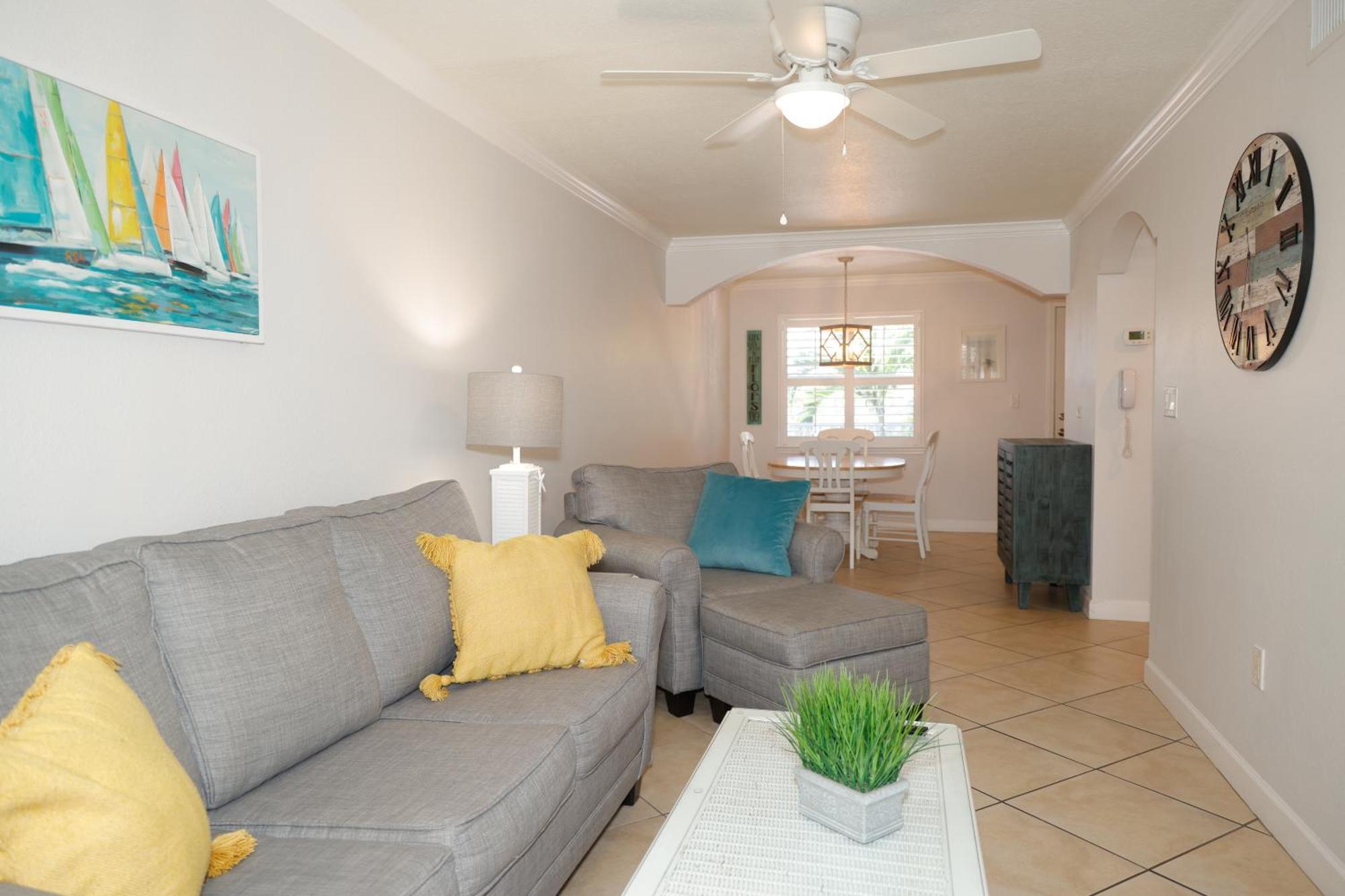 Barefoot Beach Resort Clearwater Beach Bagian luar foto