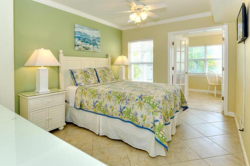 Barefoot Beach Resort Clearwater Beach Ruang foto